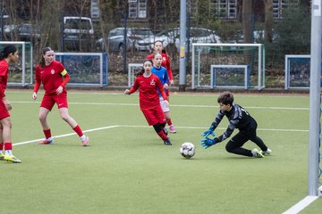 Bild 164 - wCJ Eimsbuettler TV - Holstein Kiel : Ergebnis: 0:1